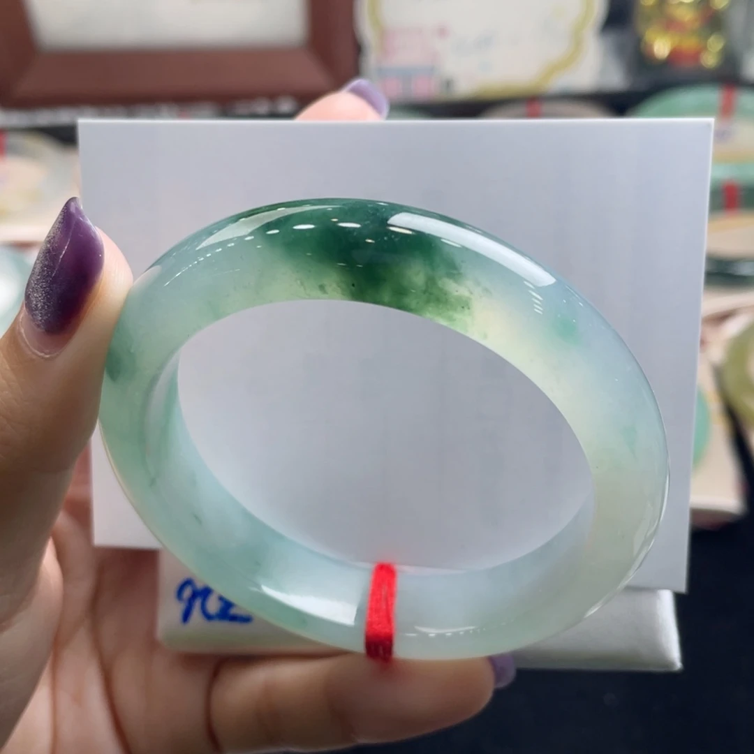 翡翠未镶嵌手镯18号 55+正圈 绿野