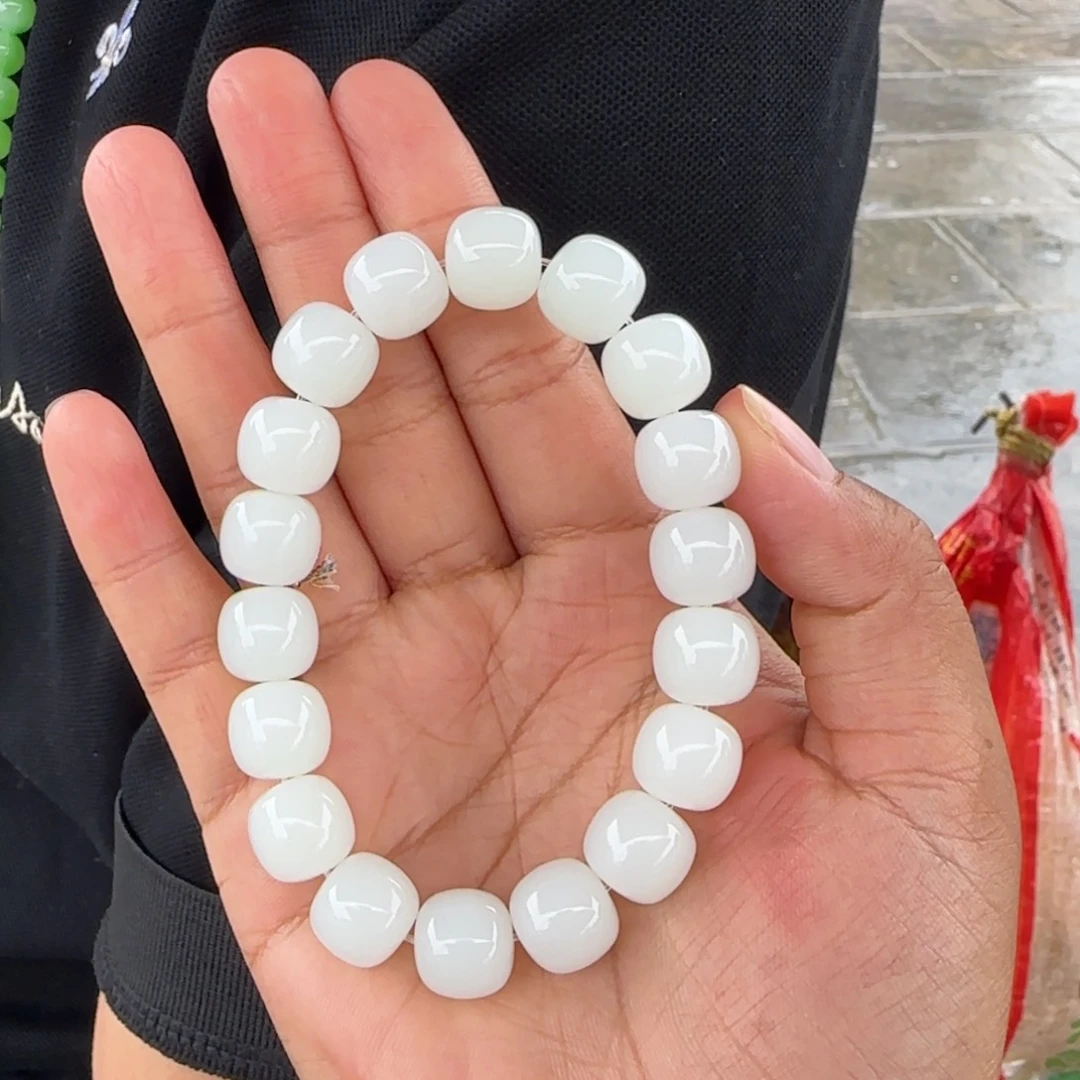 手串未镶嵌和田玉