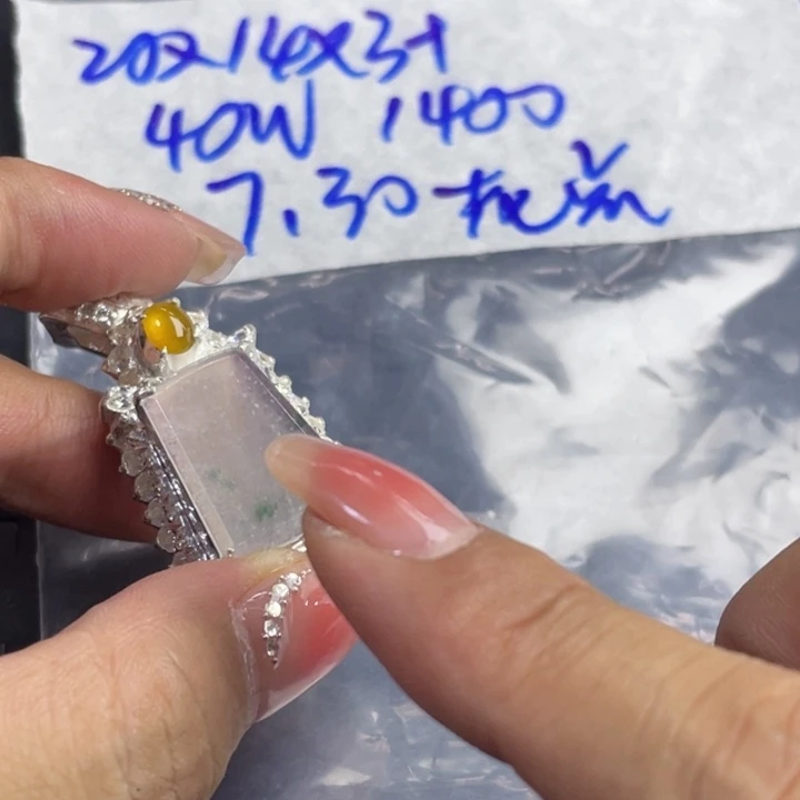 定制翡翠未镶嵌花**间85988888888