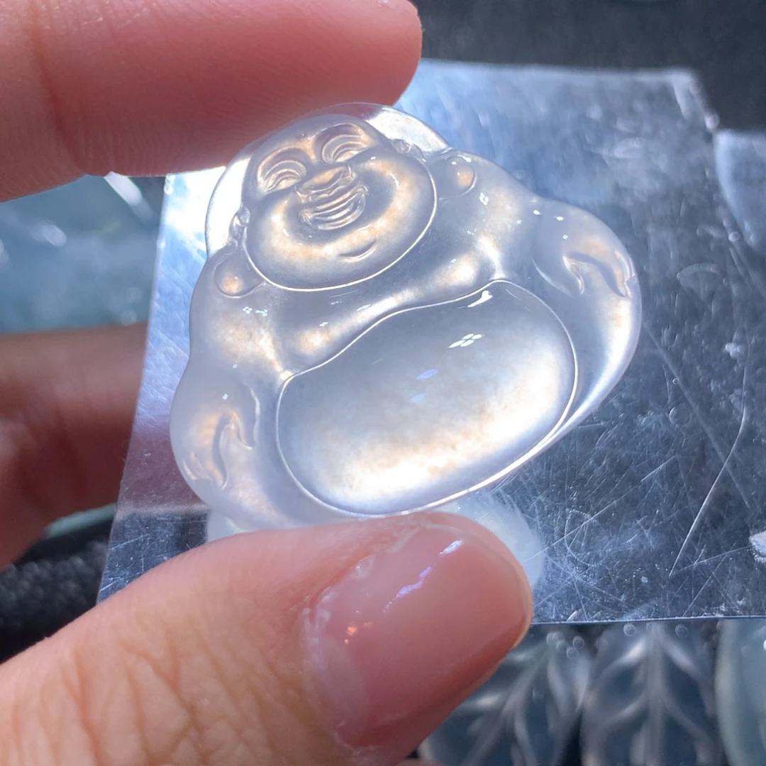 翡翠颈饰未镶嵌缅甸