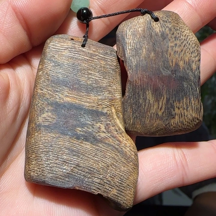 沉香吊坠海南老白棋吊坠16克