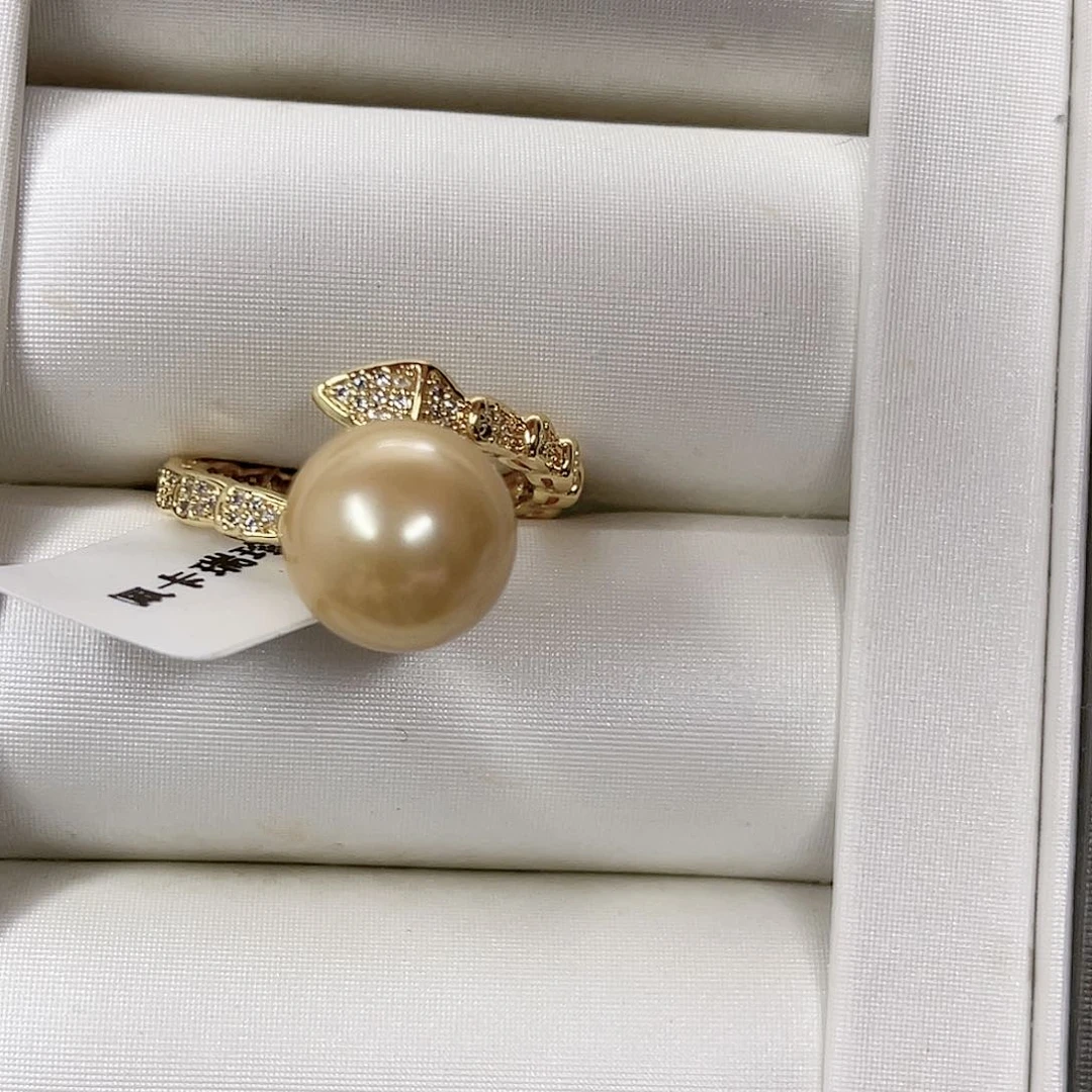 淡水珍珠颈饰未镶嵌