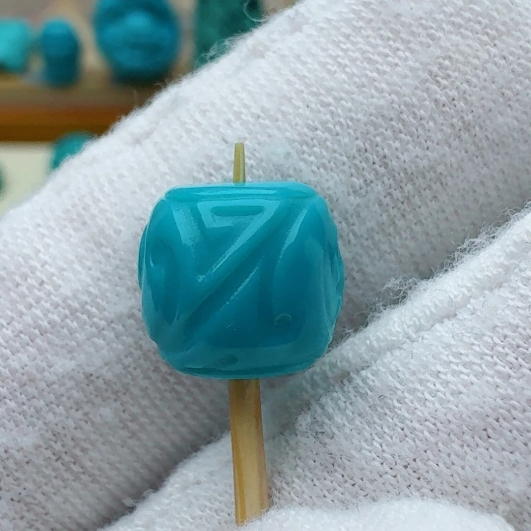 绿松石未镶嵌博古9.6