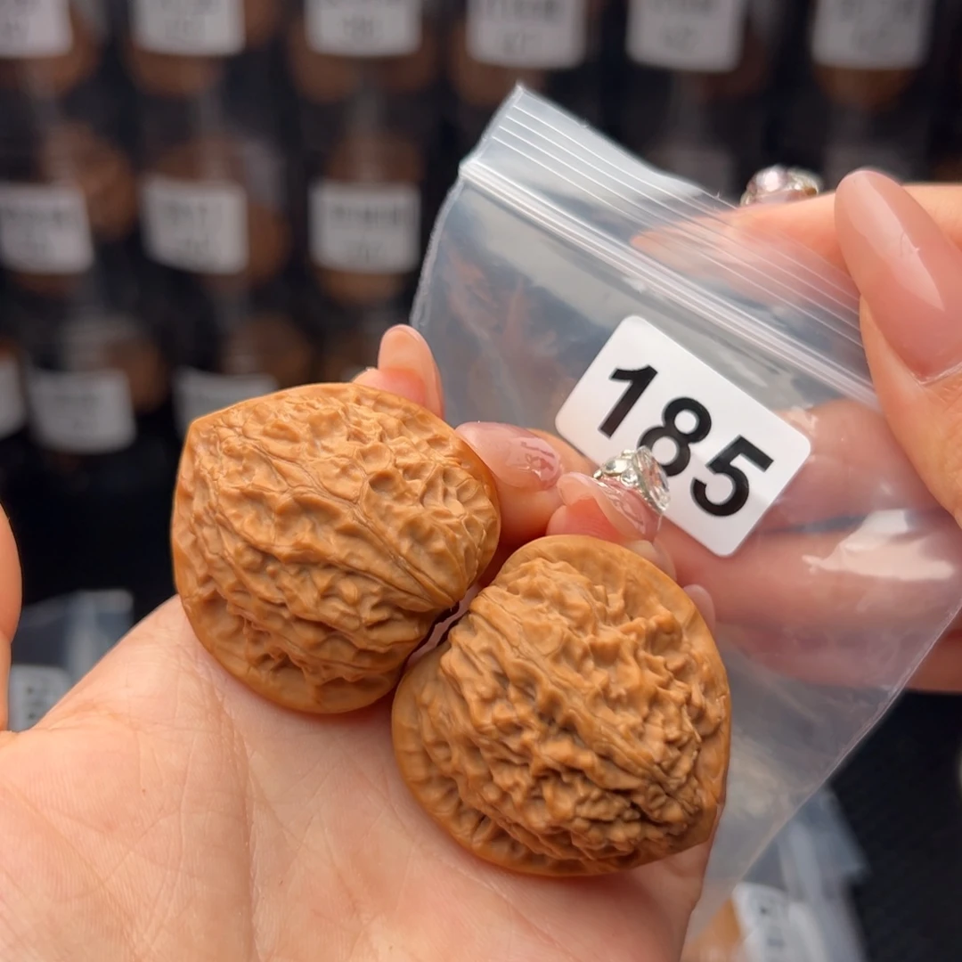 吊坠文玩核桃金牛38+