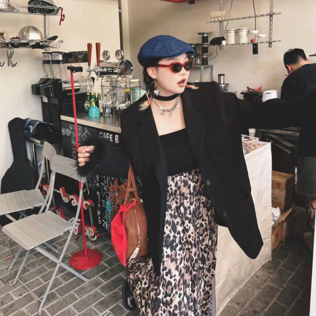 现 AZHOU'SDAY “西雅图之夜”显瘦暗黑毛毛西装外套 W815TNM