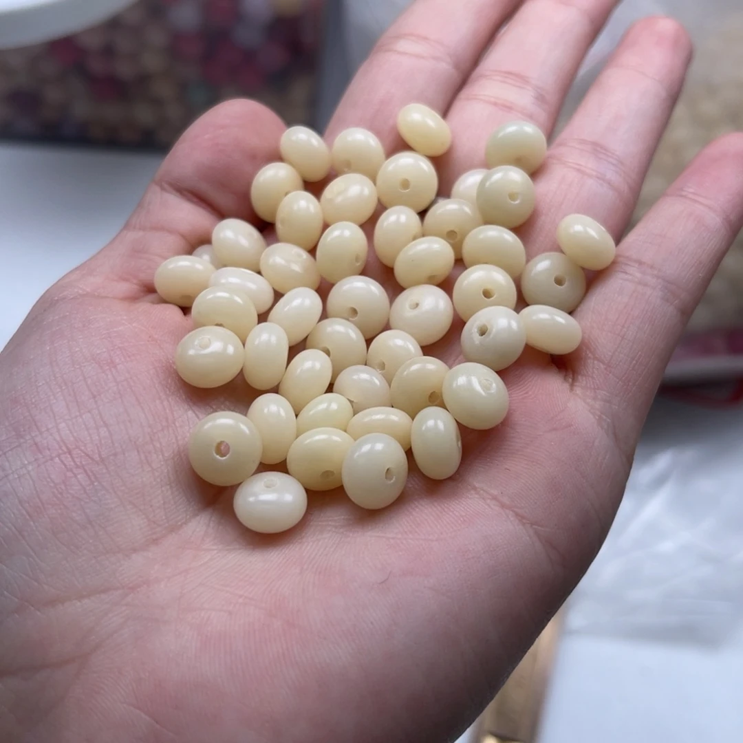 吊坠白玉菩提px05算盘9mm200颗微瑕黄色