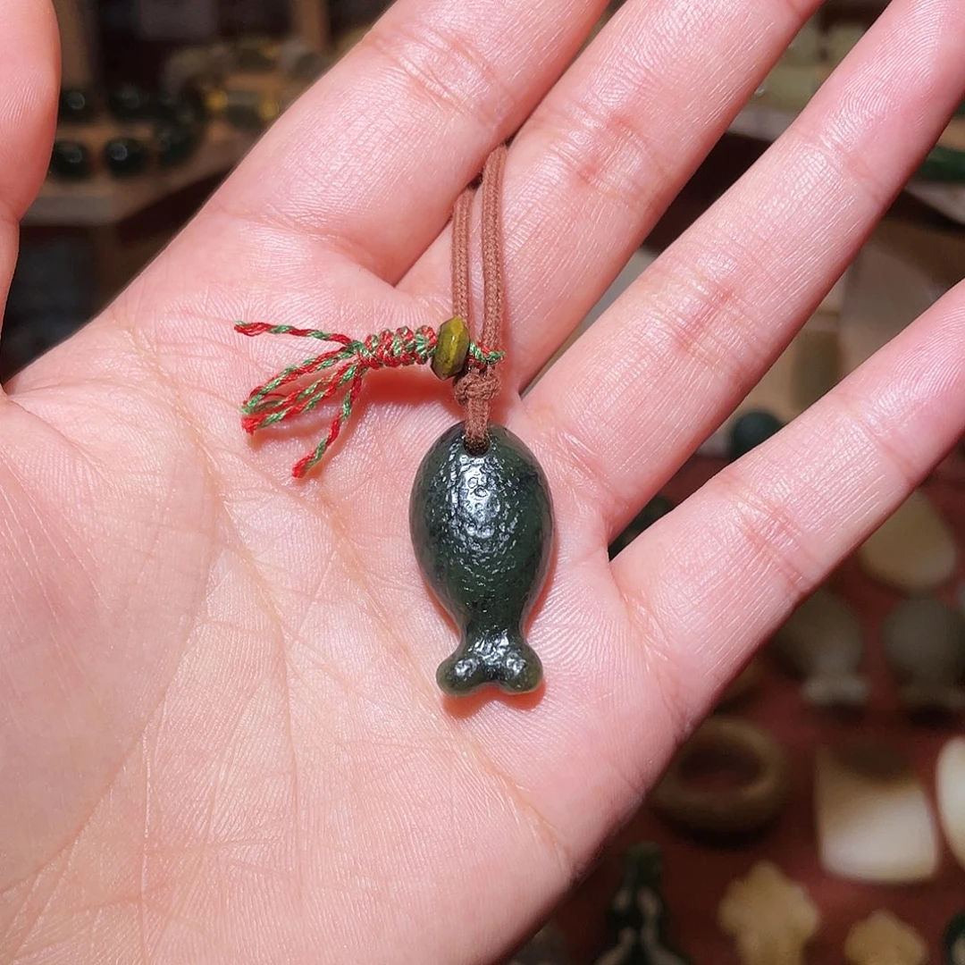 颈饰未镶嵌和田玉不退不换