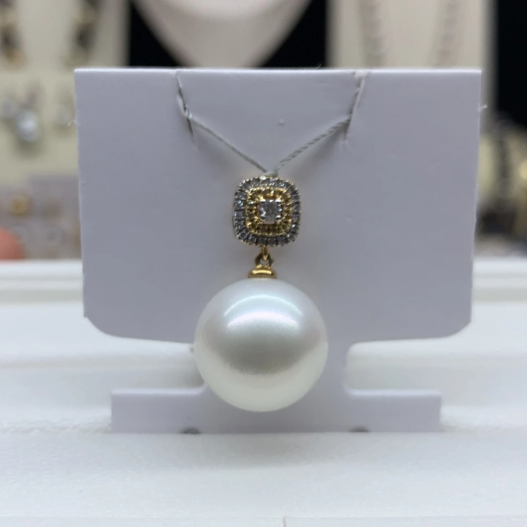 海水珍珠颈饰18K金镶嵌14.7mm澳白吊坠