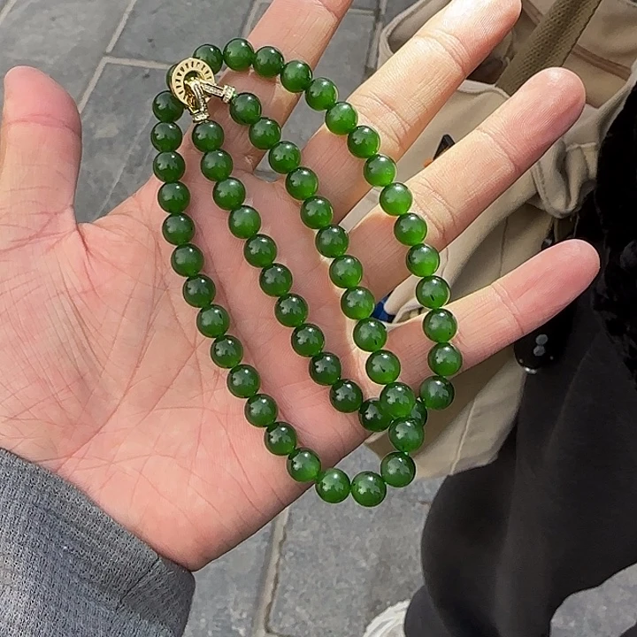 阿***满和田玉（碧玉）未镶嵌颈饰
