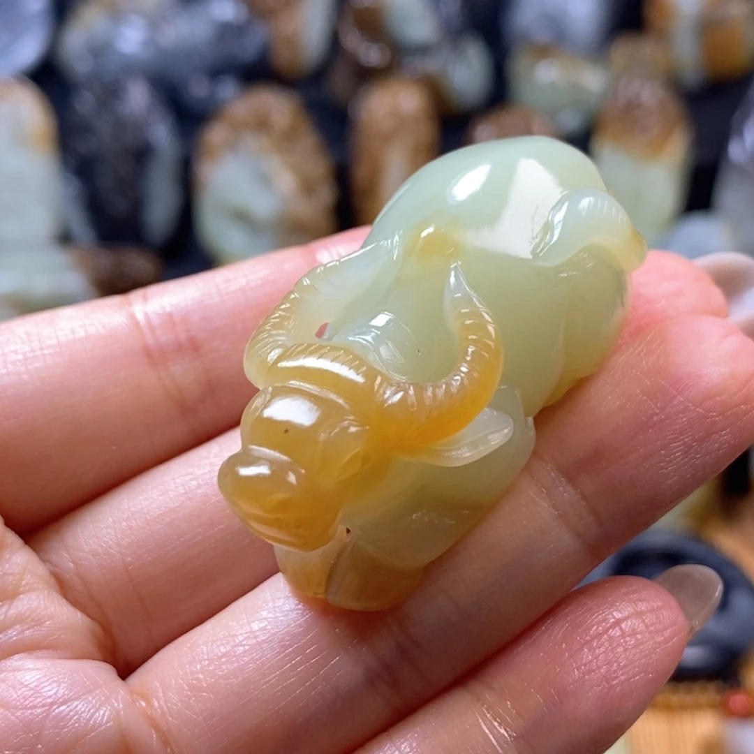 未镶嵌和田玉挂件