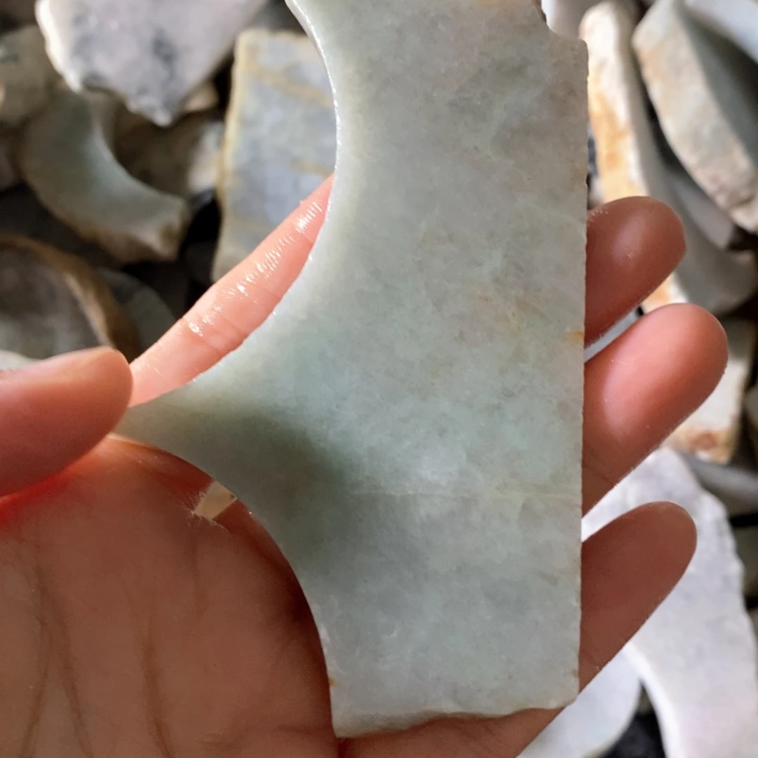 翡翠未镶嵌颈饰天然翡翠