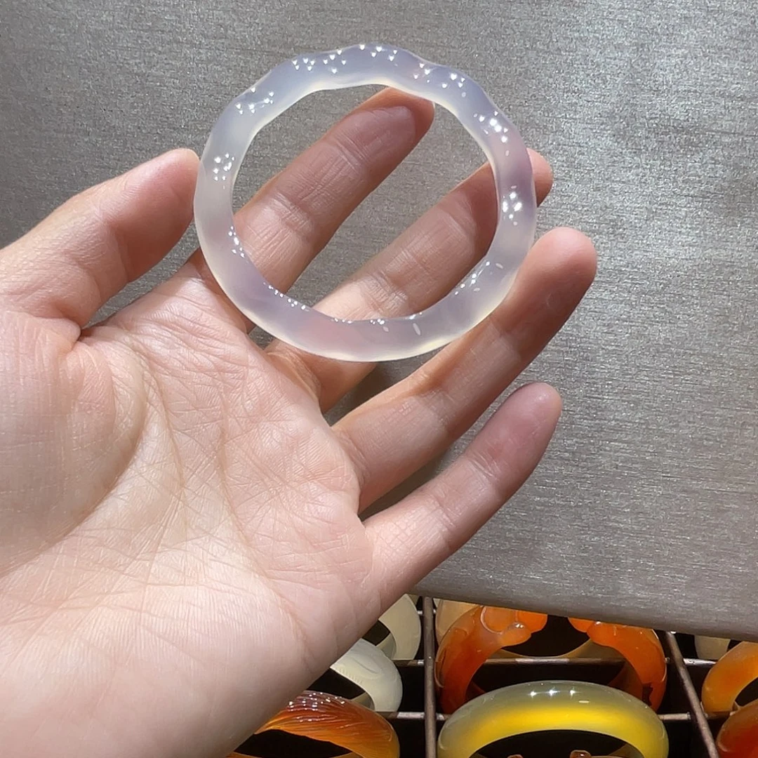 玛瑙/玉髓未镶嵌手镯