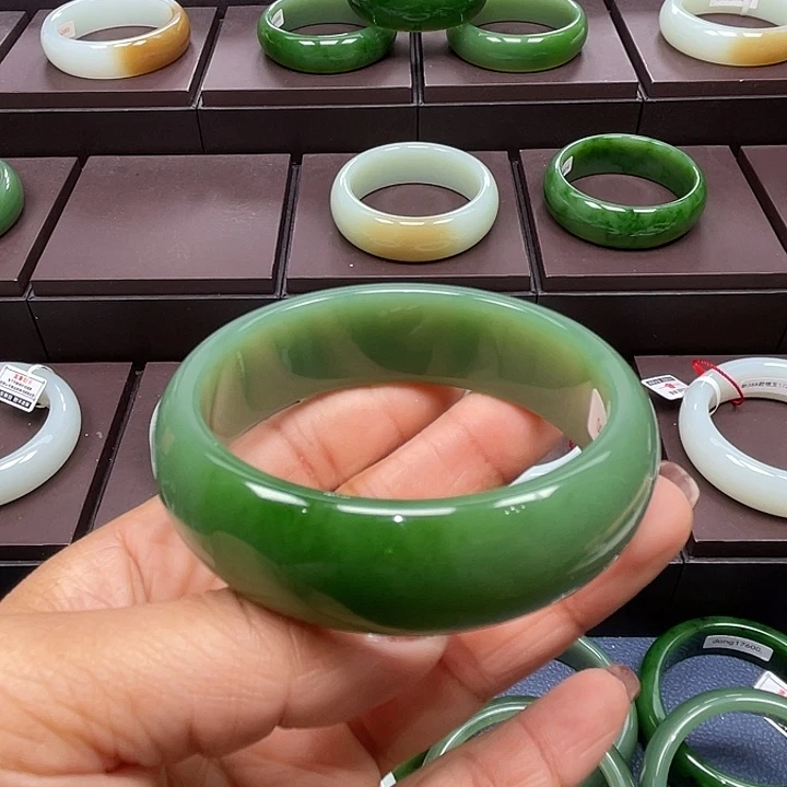 和田玉未镶嵌手镯5960