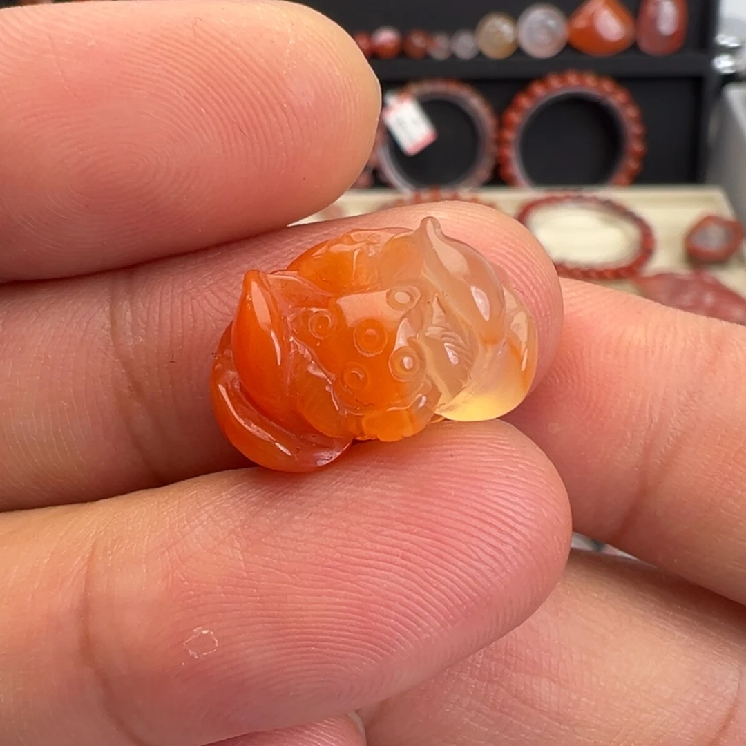 南红玛瑙未镶嵌颈饰莲花（上下孔）