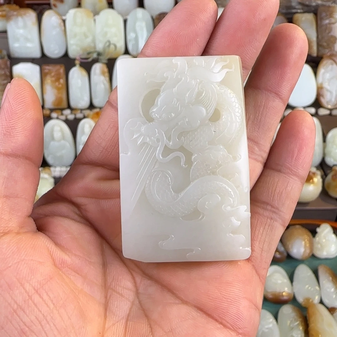 和田玉（子料）未镶嵌颈饰