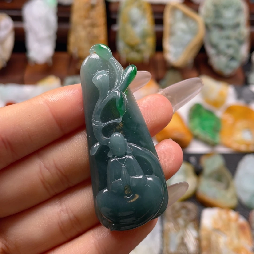 定制翡翠未镶嵌翡翠