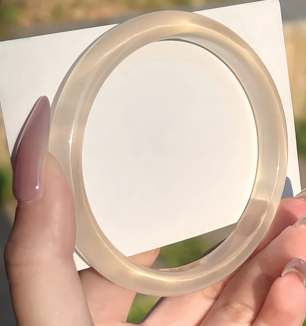 香槟金手镯   高贵气质冰透款  58圈口