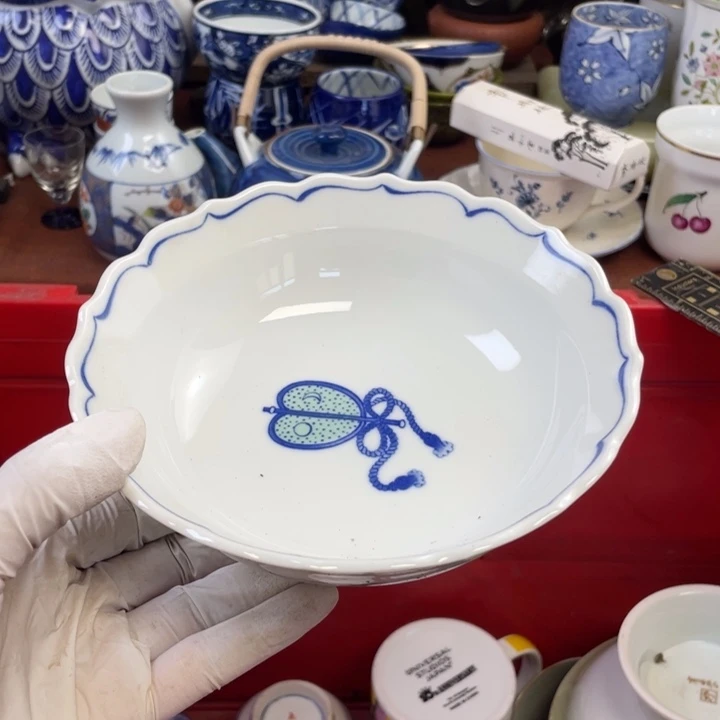 他家瓷器真美…开播了