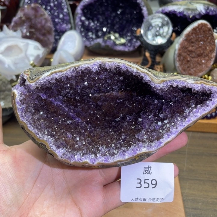 未镶嵌珠宝半成品水晶