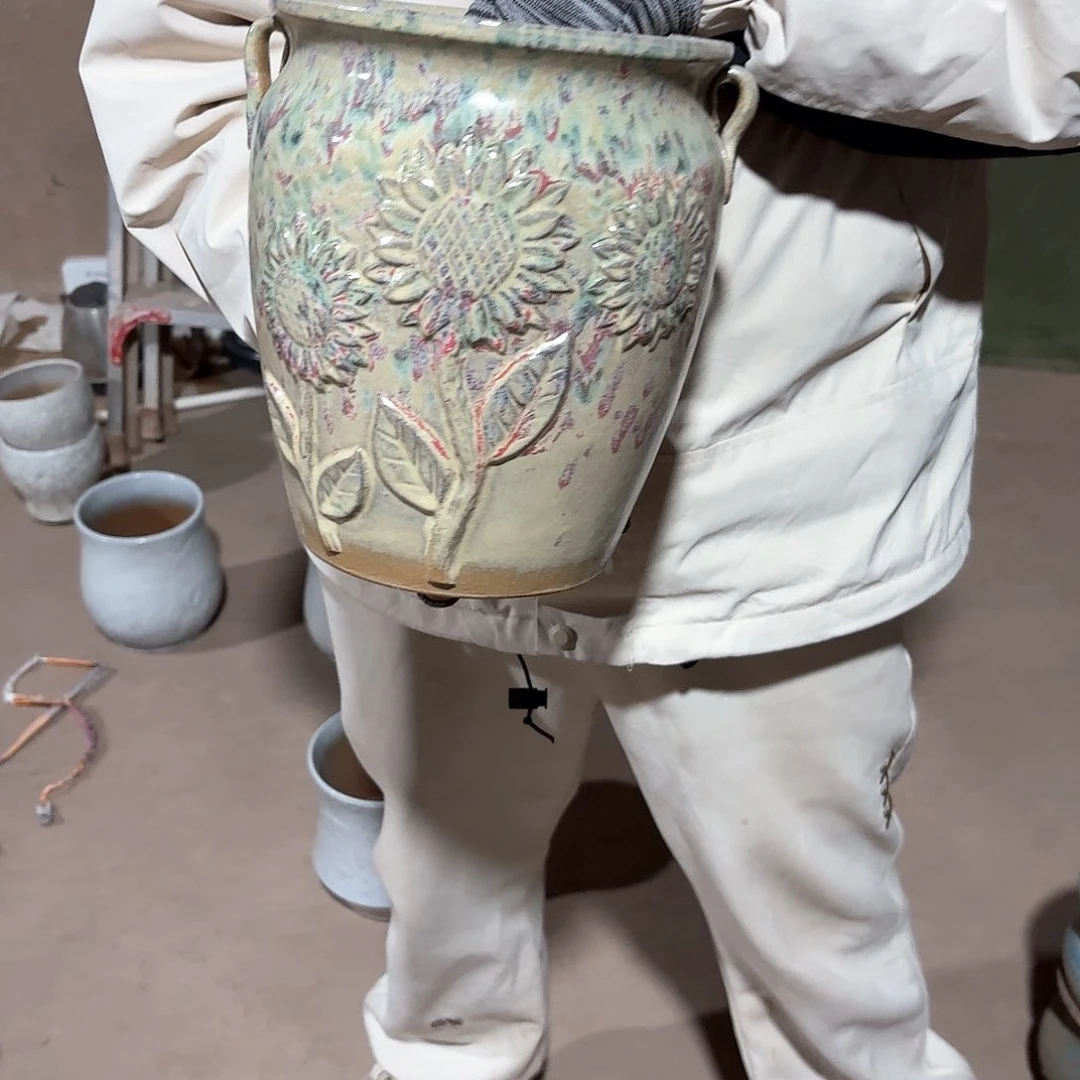 紫砂花盆口20高24一个