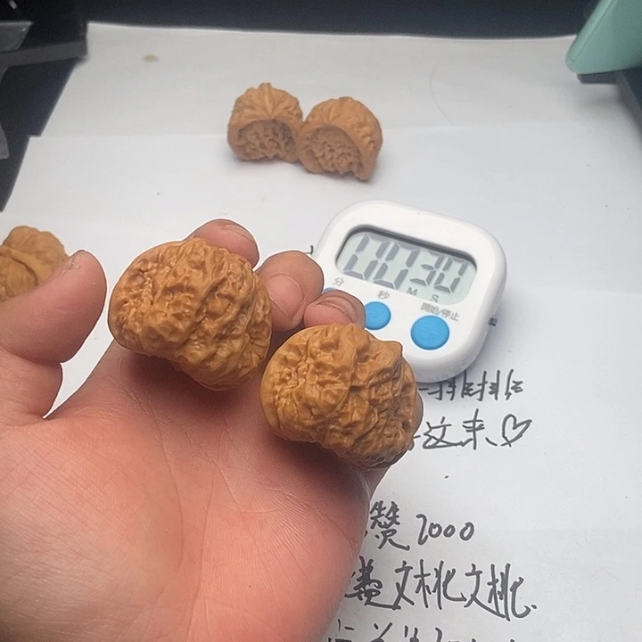 桃核吊坠ᥴ****?促进不看就很好