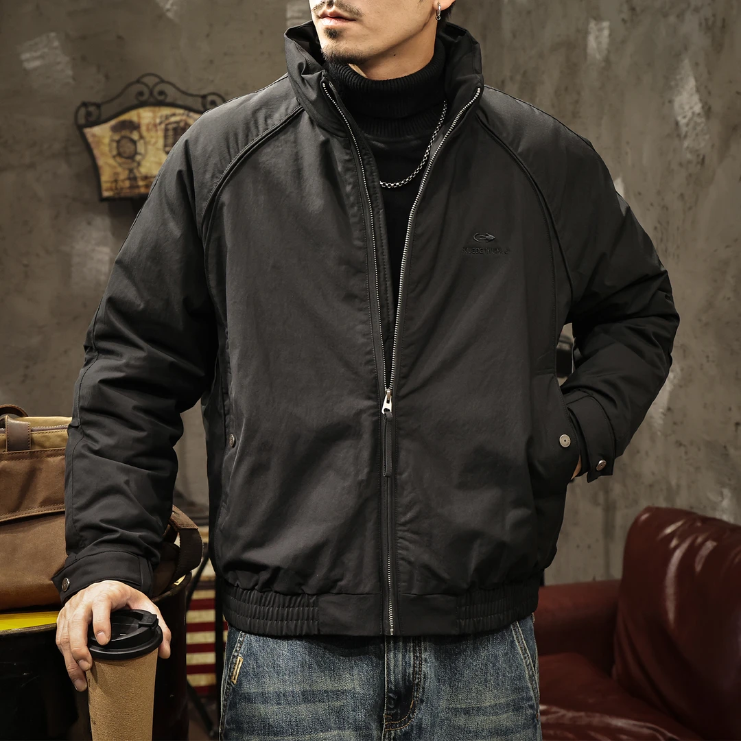 高端白鸭绒羽绒服男冬季加厚2025新款休闲宽松立领保暖外套男潮流