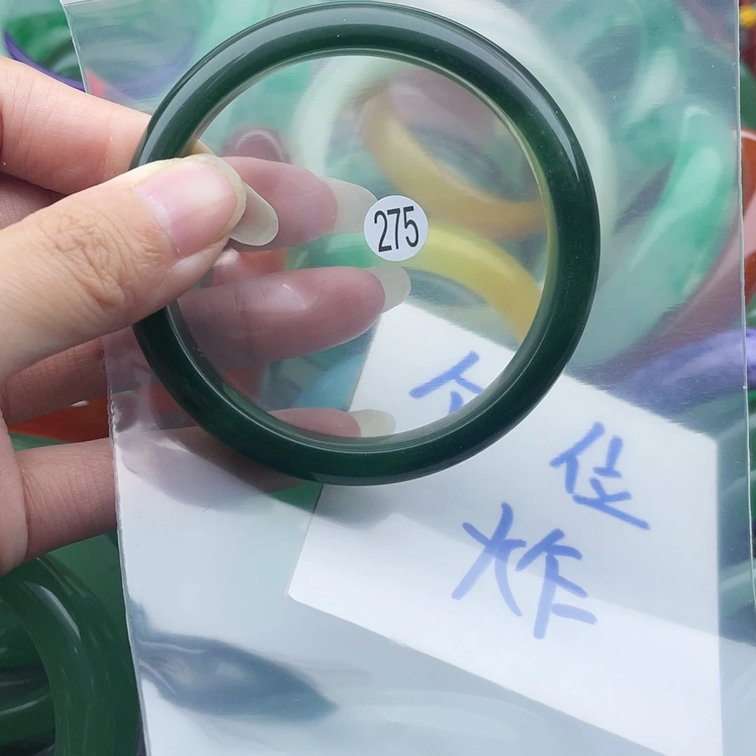 【闪购商品】石英岩玉手镯未镶嵌60