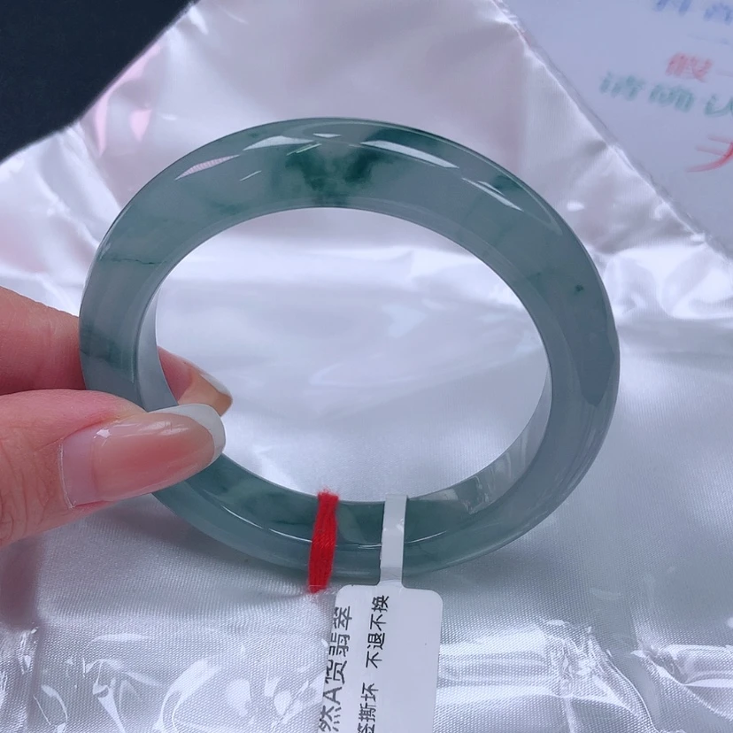 【闪购商品】未镶嵌手镯翡翠，53