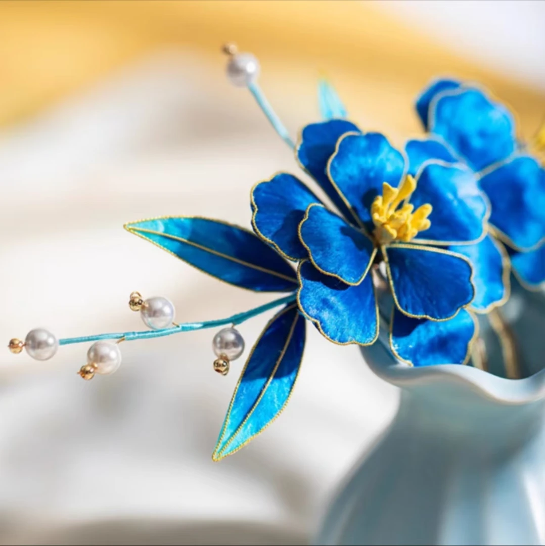 117 深蓝牡丹边夹绒花非遗扁绒掐丝绒花蚕丝新款发饰发夹