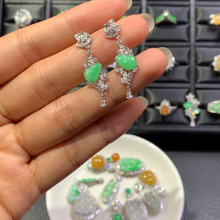 银S925镶嵌翡翠耳饰
