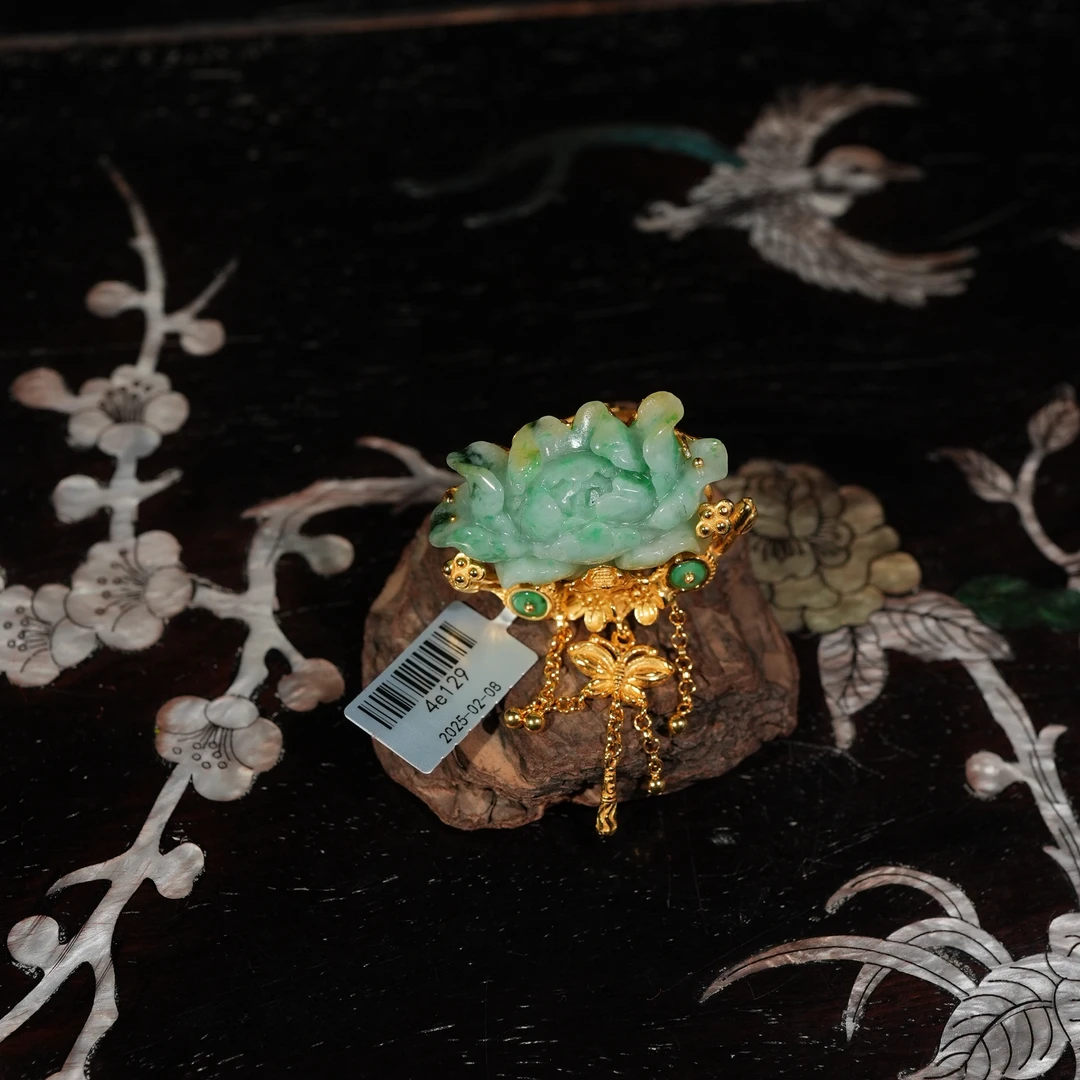 2.9香港王老板-翡翠镶嵌戒指4e129