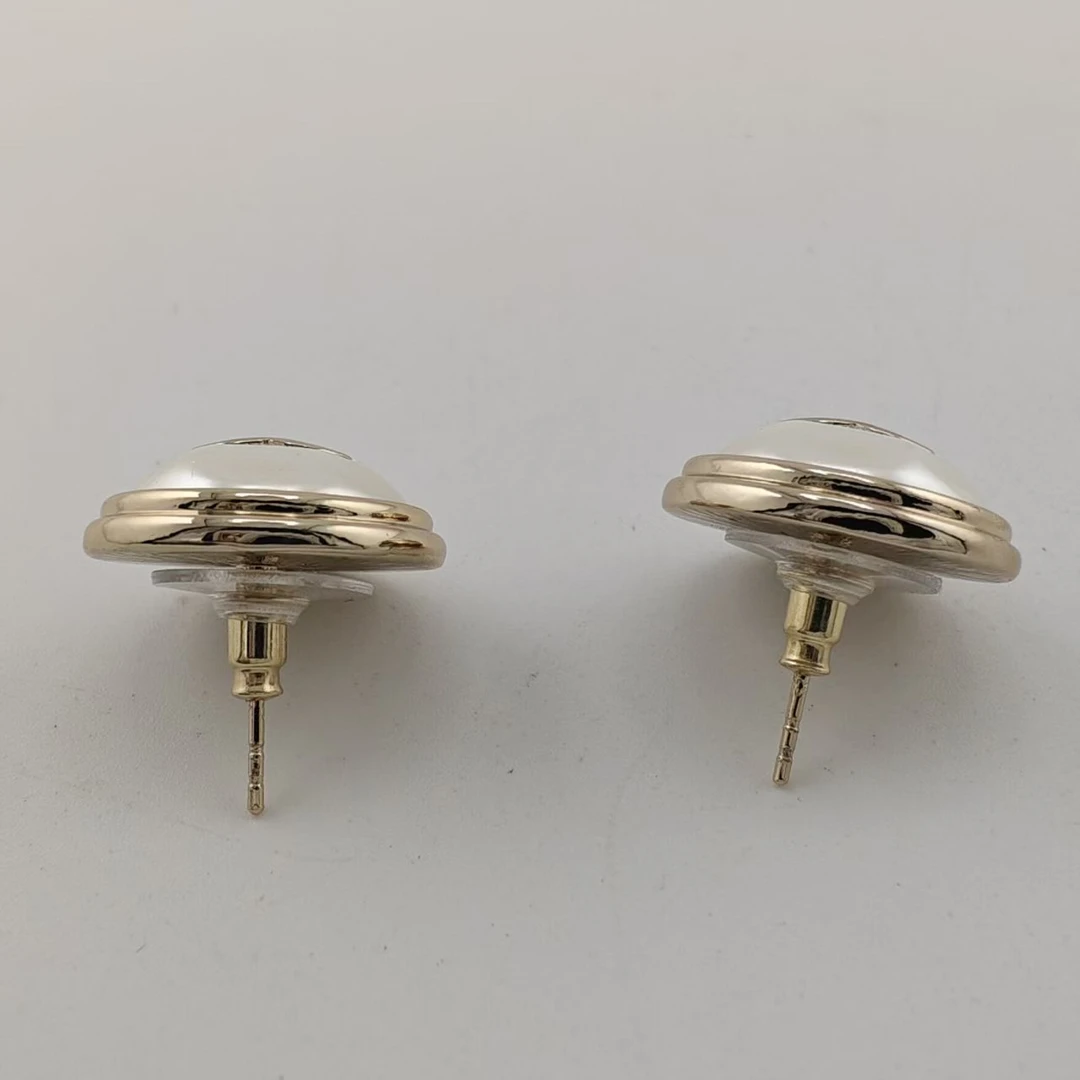 铜合金耳饰 VTGViVi饰品/时尚饰品/时尚百搭款/E392/新款耳钉系列