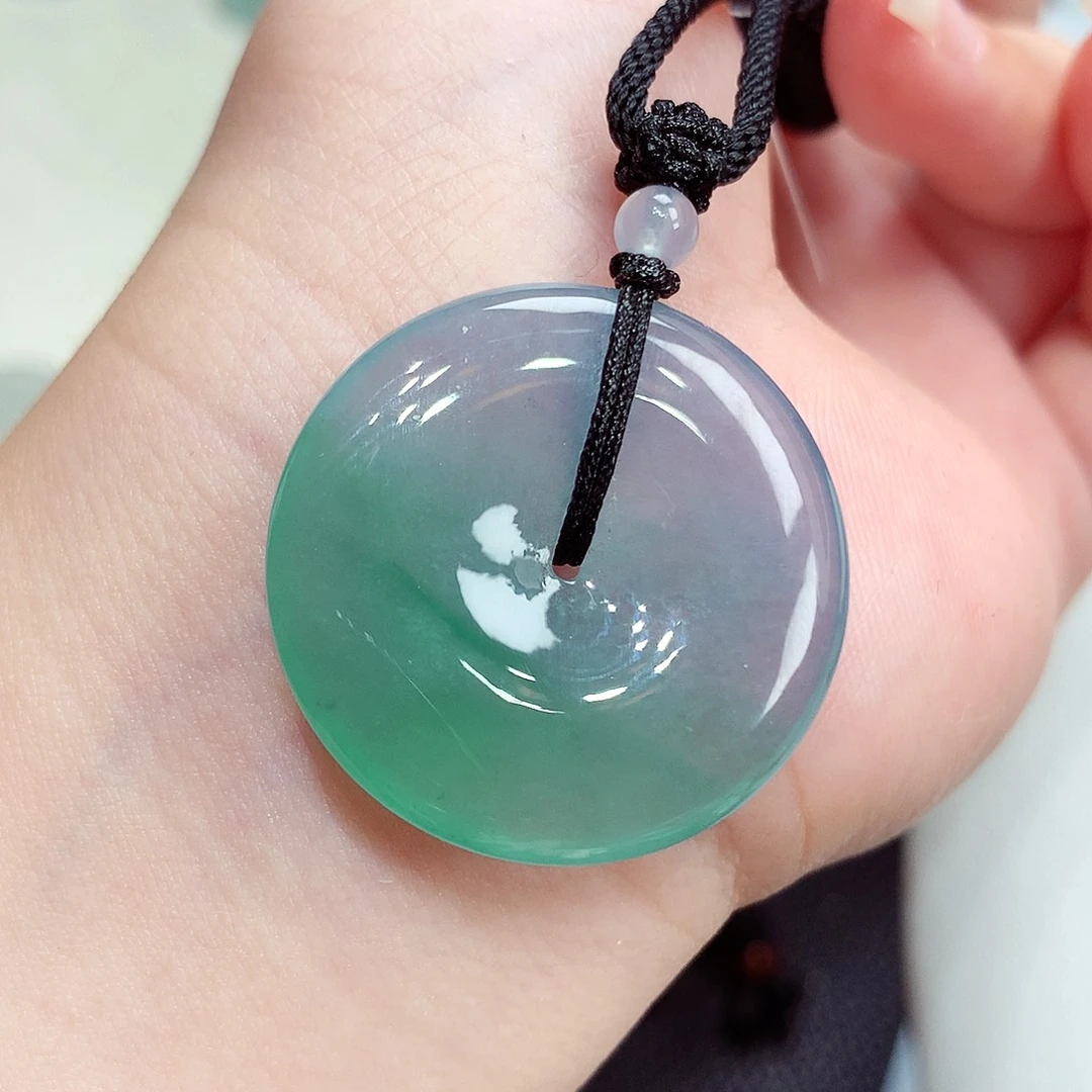 翡翠未镶嵌颈饰翡翠113，29.7/5.2