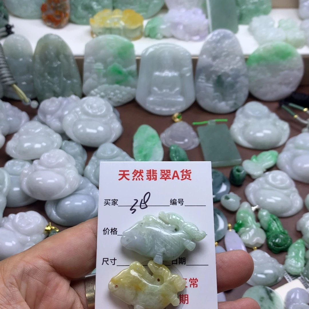 颈饰未镶嵌翡翠缅甸A货翡翠