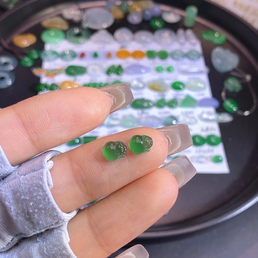 【闪购商品】翡翠挂件未镶嵌金蟾