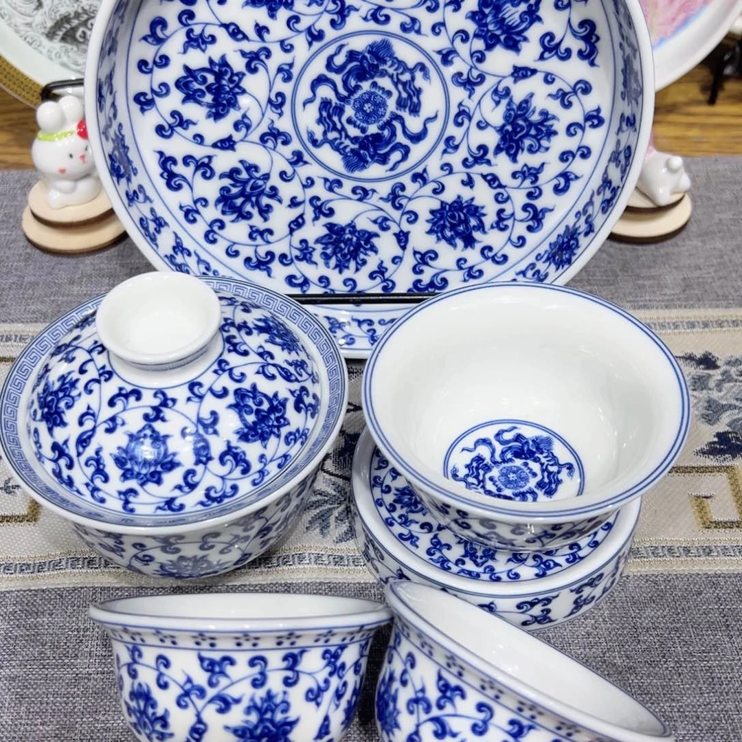 景德镇市和上海浦东新区的