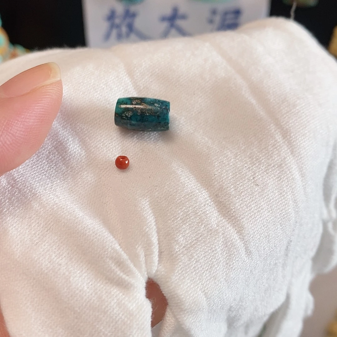 南红玛瑙未镶嵌珠宝奇石