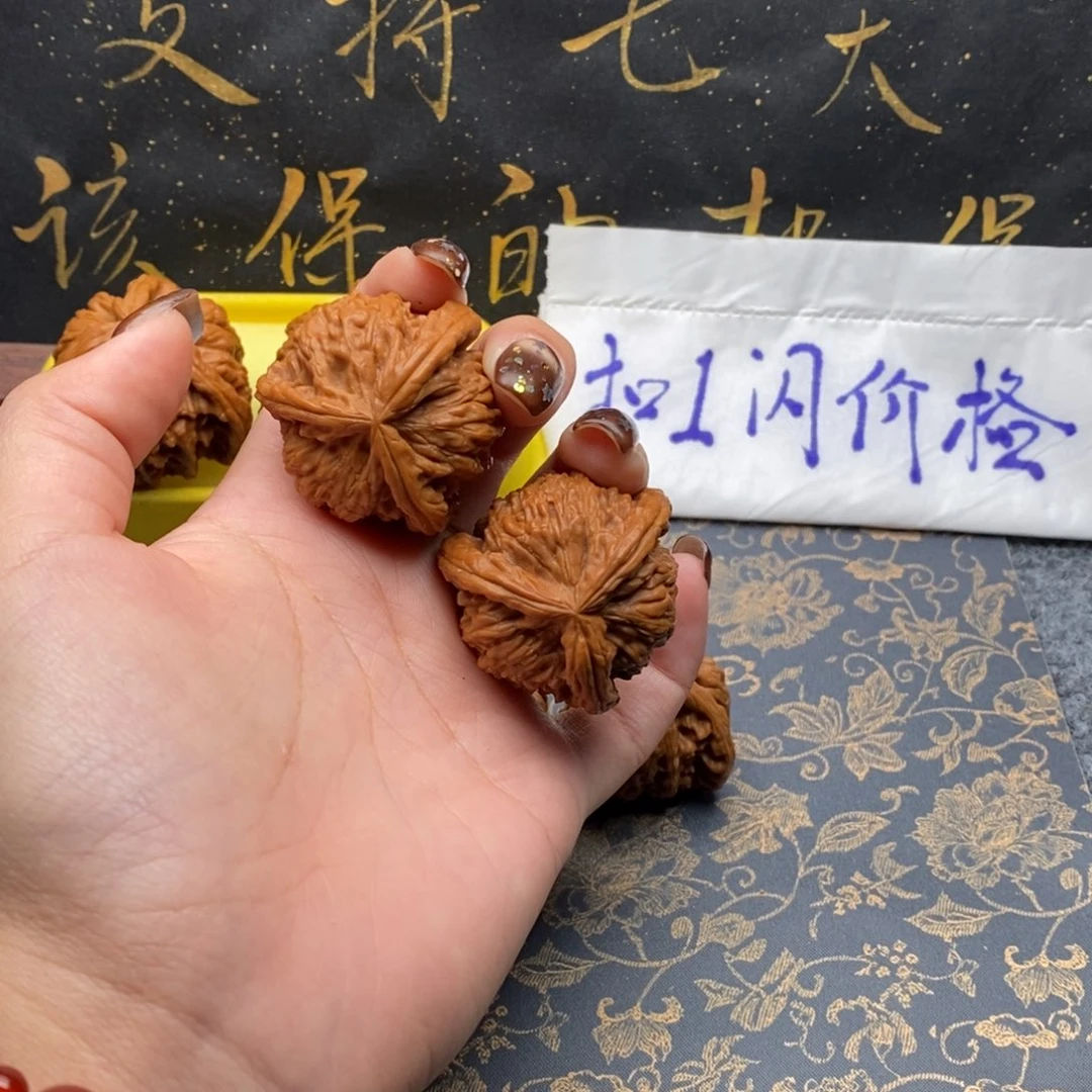 吊坠文玩核桃白*