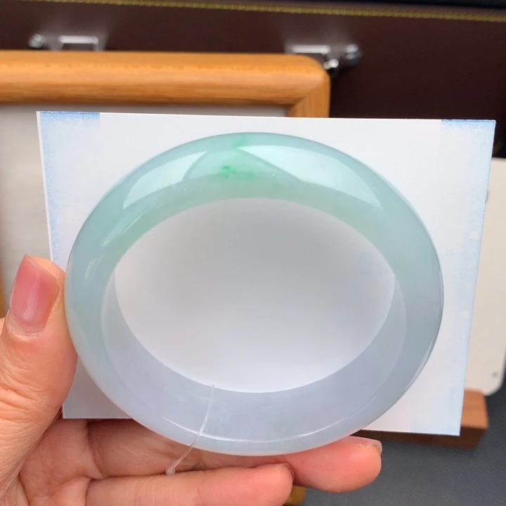 翡翠手镯未镶嵌翡翠手镯56