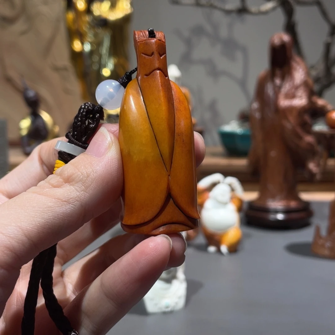 逢***吉木质鹿角工艺品工艺品