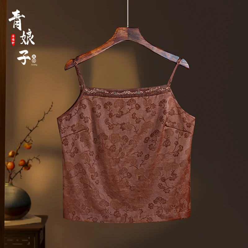 青娘子（红枫）提花花萝拼接时尚简约百搭短款打底吊带背心--60330