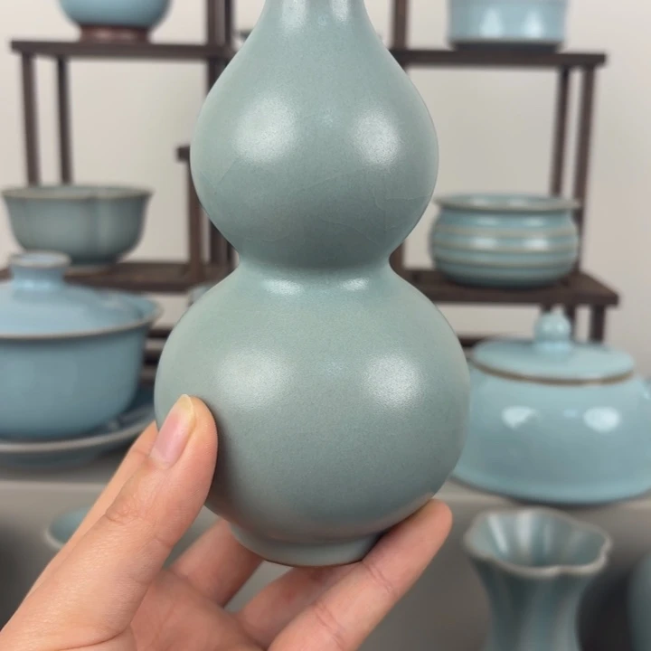 汝窑仿古釉小号福禄瓶，高度14cm