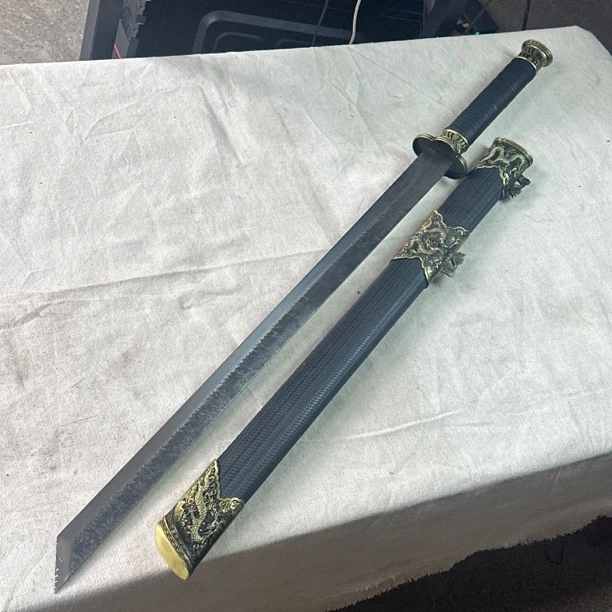 66 龙泉昊天 .  墨龙 高猛钢  锤纹 实木皮鞘 未开刃