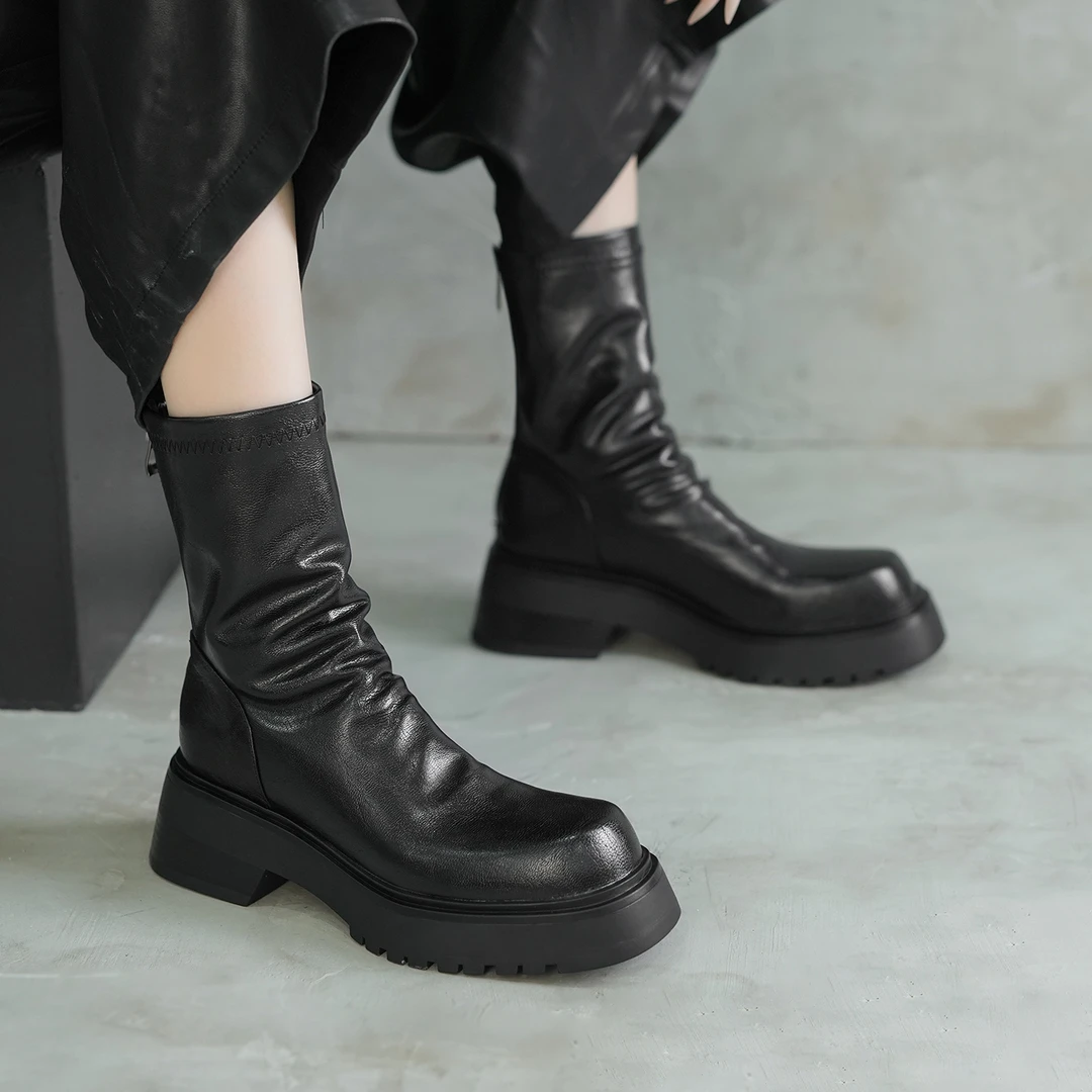 2025年秋冬新款黑色后拉链短靴女学院风厚底高跟时尚弹力瘦瘦靴子