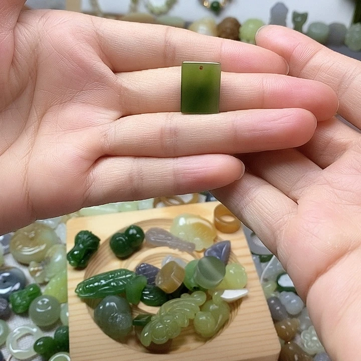 未镶嵌和田玉挂件执***阳