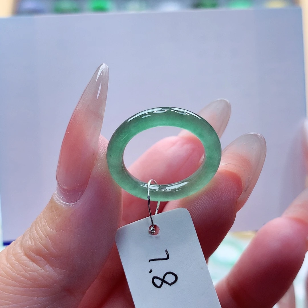 翡翠未镶嵌戒指缅甸A货