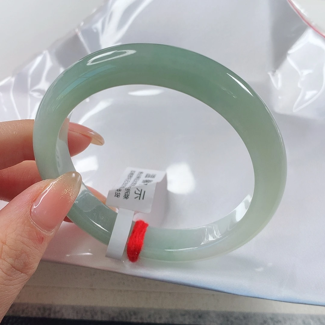 翡翠手镯未镶嵌 正圈①⑦⑨