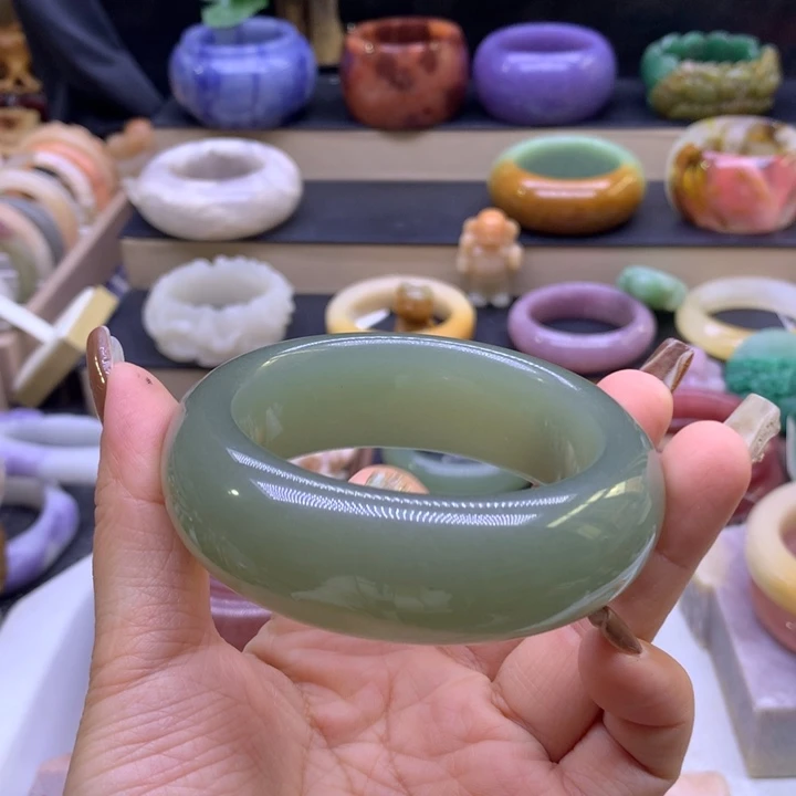 桂***玲石英质玉未镶嵌122344567890