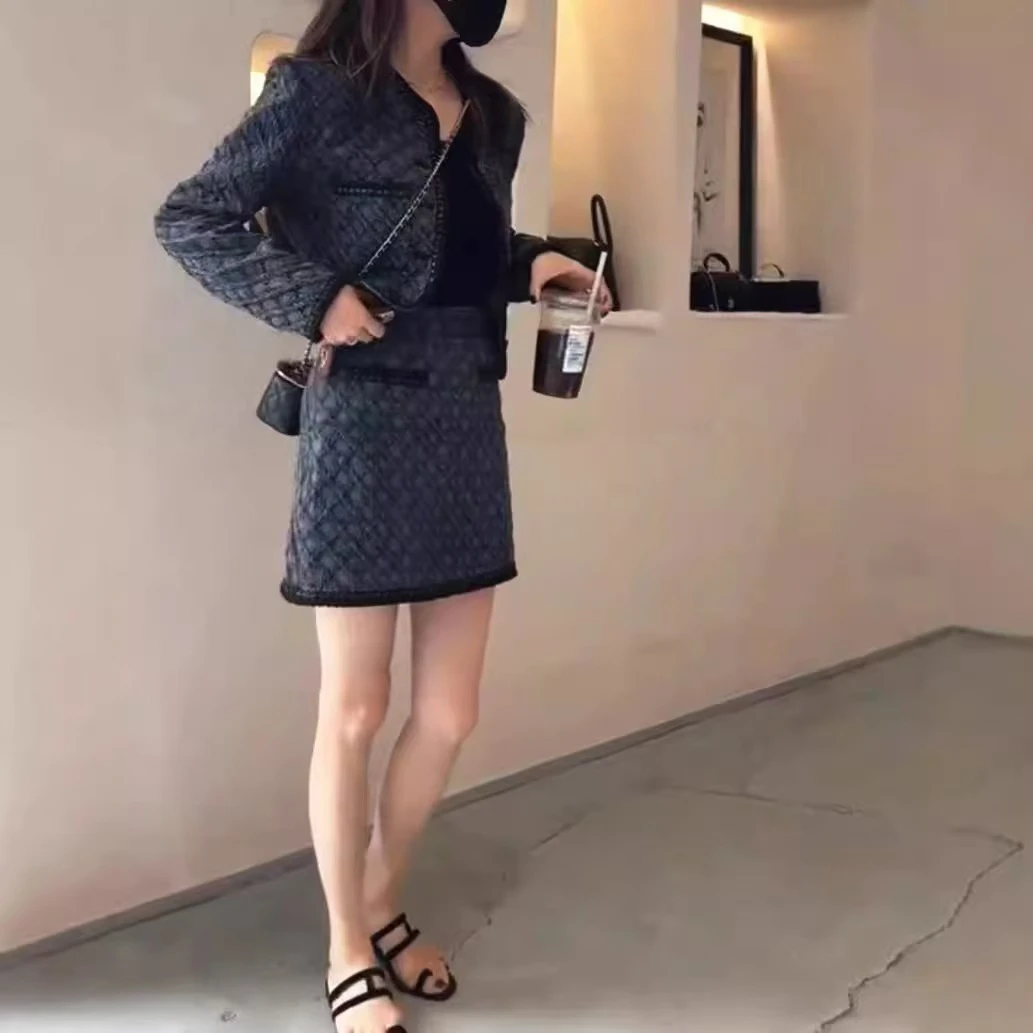 2025秋季新款法式小香风套装洋气显瘦气质高级感名媛上衣半身裙潮