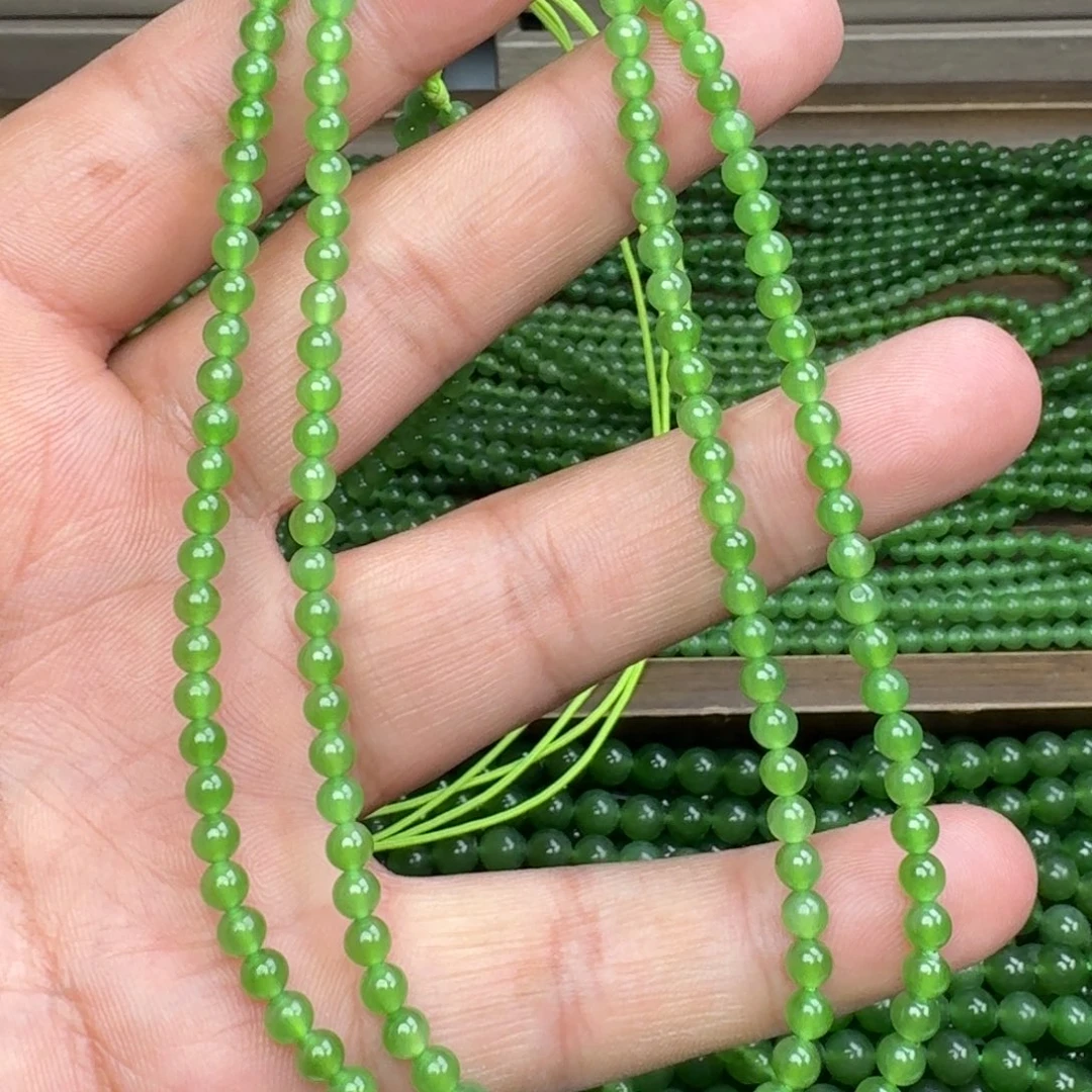 和田玉未镶嵌颈饰碧玉冰阳绿卡4 买一发一